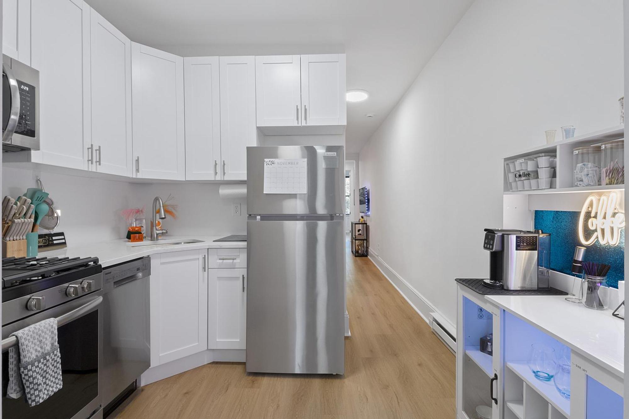 Funky & Colorful Urban Getaway, 20 Minutes To Nyc Apartment Hoboken Ngoại thất bức ảnh